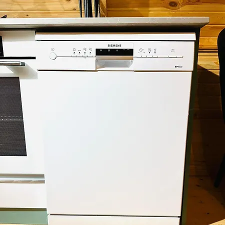 Vakantiehuis Kalkan'da Dogal Ahsap Ev, 2 Yatak Odasi, 1 Banyo, Wi-fi *