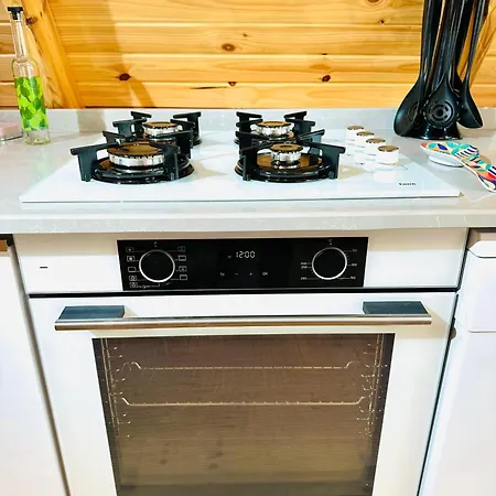 Kalkan'da Dogal Ahsap Ev, 2 Yatak Odasi, 1 Banyo, Wi-fi Kaş